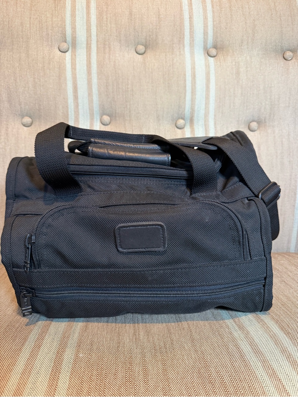 Tumi Black Small Men’s Duffel Bag with Adjustable Shoulder Strap